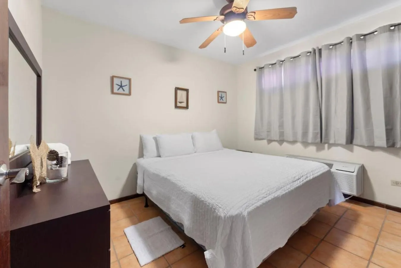 Angelica Beachfront Paradise Isabela